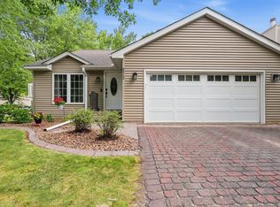 6512 Gray Fox Curv, Chanhassen, MN 55317