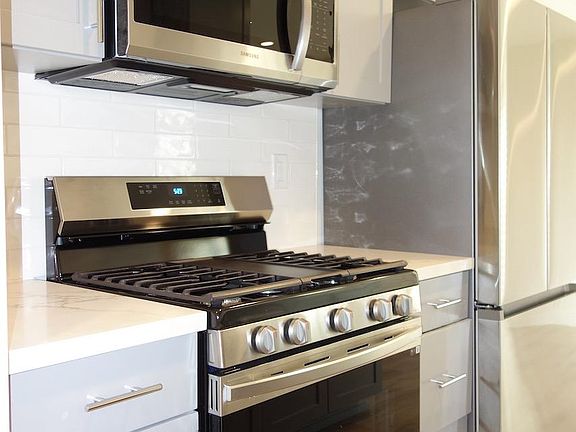 2nd image of 10020 Tabor St #3