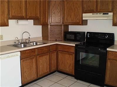 2nd image of 644 Caribou Ct