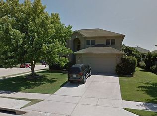 1404 River Ridge Rd, Roanoke, TX 76262