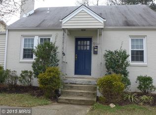 516 N Wakefield St, Arlington, VA 22203