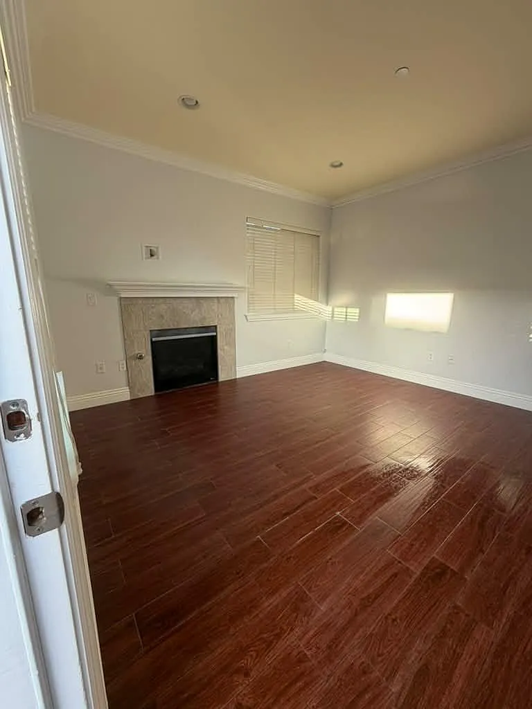 Building Photo - 2460 Newport Blvd #K