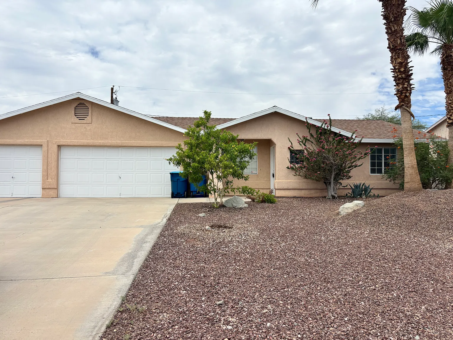 2 bed, 1449 sqft, $1,800 — Photo 1