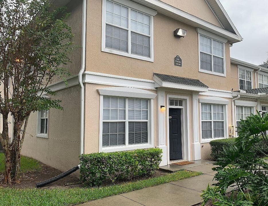 1st image of 3955 N Almeida Ct #108