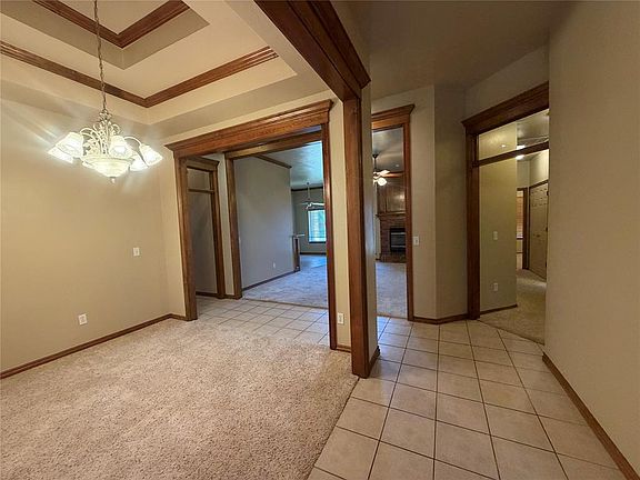 3rd image of 613 Okie Ridge Rd