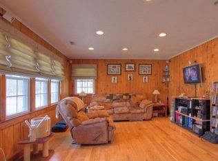 881 Hand Ave, Cape May Court House, NJ 08210