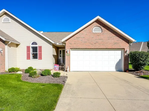 1440 Waters Edge Dr, Akron, OH 44313