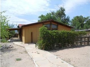11 El Callejon, Santa Fe, NM 87506