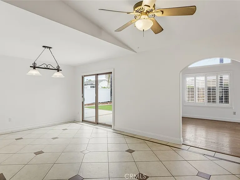 29628 Squaw Valley Dr — Photo 10