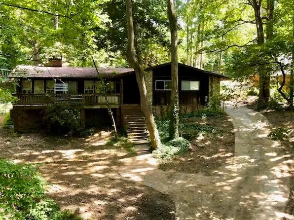 4213 Berkford Cir NE, Atlanta, GA 30319