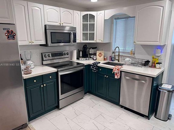 4th image of 2036 SW 57th Ct