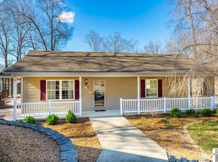 384 Ferrell Cir, Cadiz, KY 42211