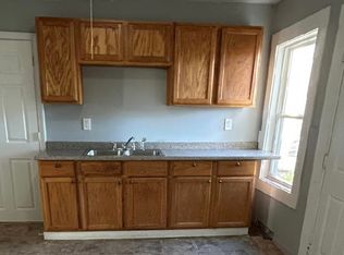 362 Central St #1, Manchester, NH 03103