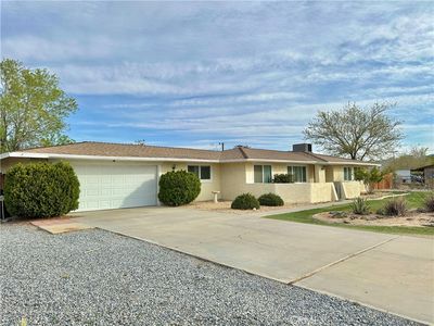 15160 Flathead Rd, Apple Valley, CA, 92307