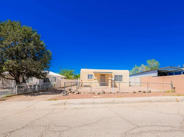 217 65th St SW, Albuquerque, NM 87121