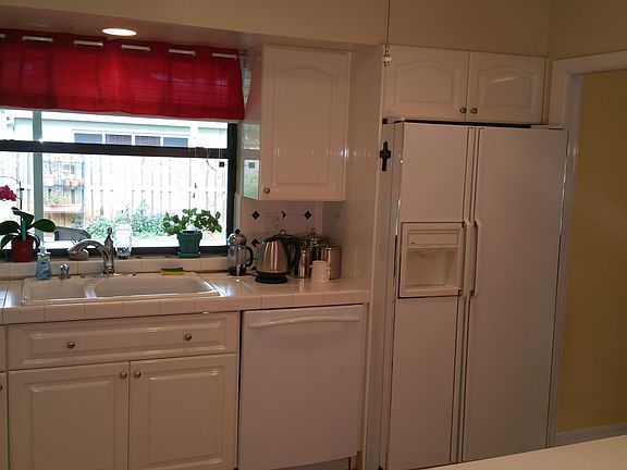 5th image of 11001 NW 19th St