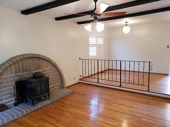2nd image of 3494 Birchwood Ln