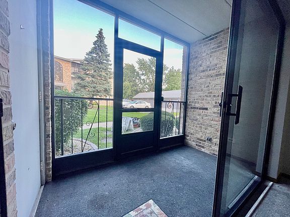 3rd image of 13316 W Circle Drive Pkwy APT 704
