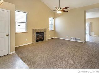 5548 Rose Ridge Ln, Colorado Springs, CO 80917