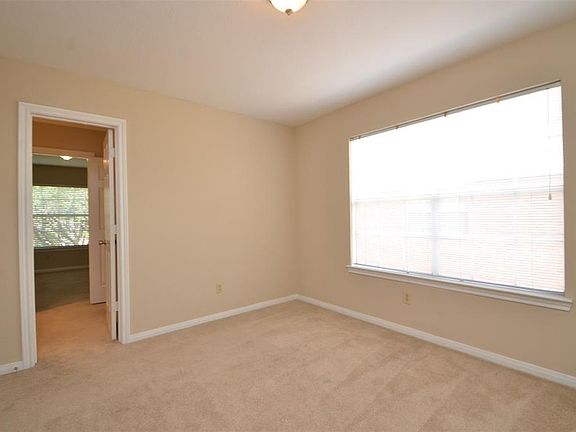 3rd image of 3423 Stoney Mist Dr