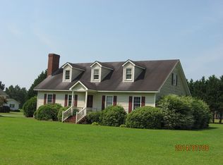 147 Eastwood Dr, Wallace, NC 28466