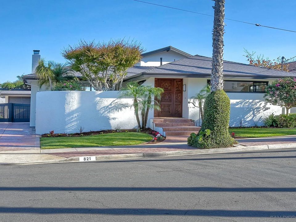 1st image of 821 Moana Dr
