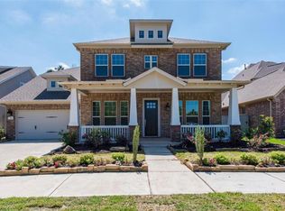 94 W Sawyer Ridge Dr, The Woodlands, TX 77389