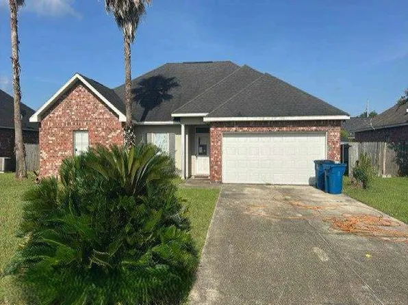 245 Melissa Ave, Port Allen, LA 70767