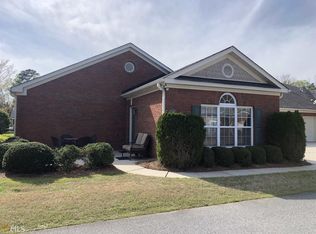 537 Sawnee Corners Dr, Cumming, GA 30040