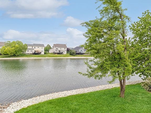 2nd image of 2533 Heritage Lake Dr