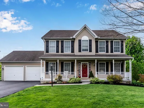 37 W Eppley Dr, Carlisle, PA 17015