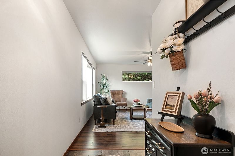 3rd image of 4593 Hall Road