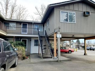 601 NE 8th St #C, Grants Pass, OR