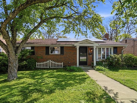 3rd image of 88 Lilmont Dr