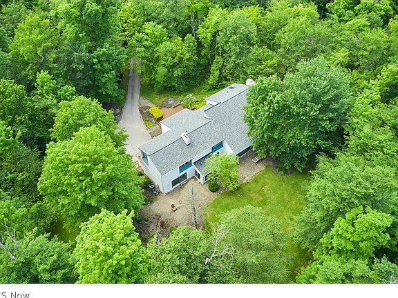 3rd image of 85 Windrush Dr