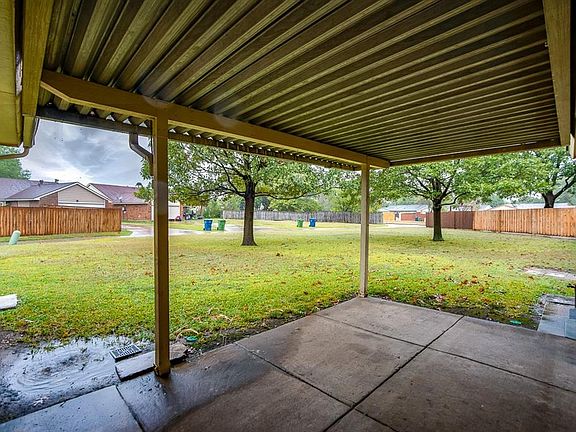 5th image of 1517 Gelene Ct