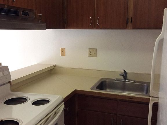 2nd image of 350 Aoloa St APT B205