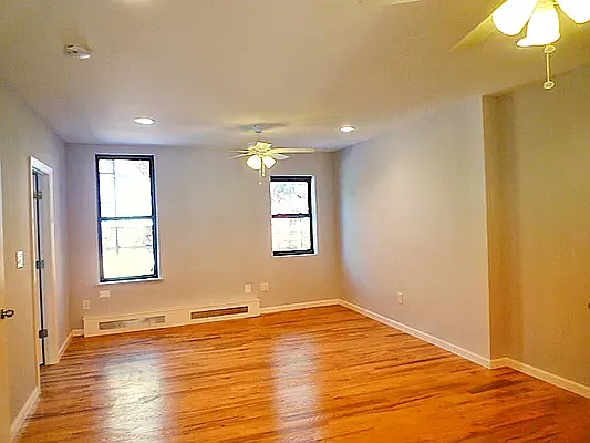 Rented by Friedman Roth Realty | media 2