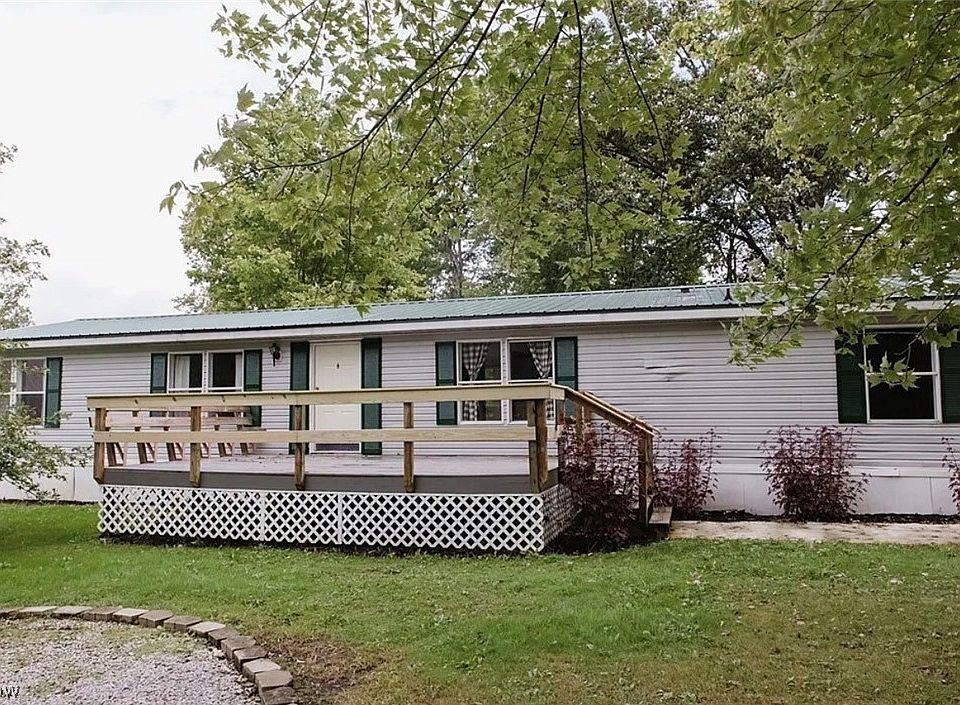 1st image of 1843 Woodland Dr