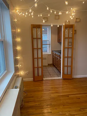 Rented by REMAX Elite | media 3