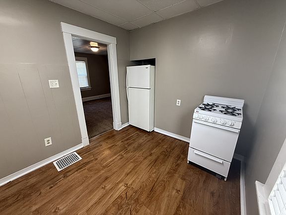 5th image of 4332 Glenn Ave #1