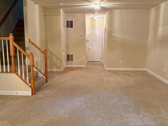 4th image of 907 Pleasant Dr