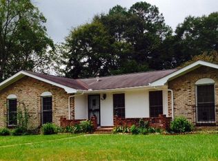 800 Torino Dr, Dothan, AL 36301