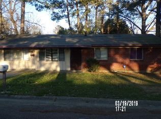 336 Queen Alexandria Ln, Jackson, MS 39209