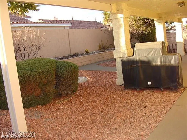 4845 Octavia Way — Photo 17