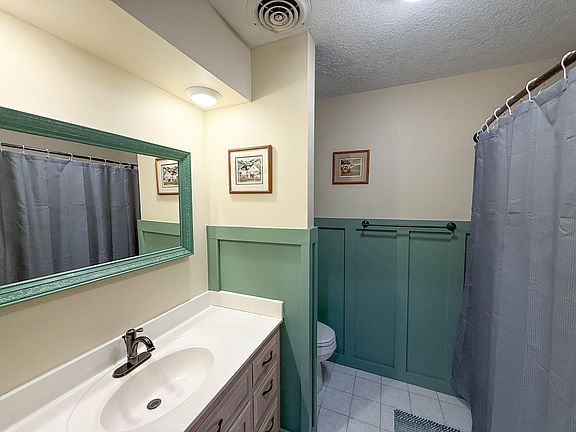 42nd image of this home