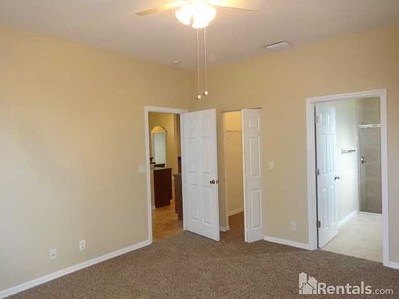 5th image of 802 SE Prineville St