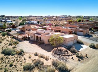 7024 Vatapa Rd NE, Rio Rancho, NM 87144
