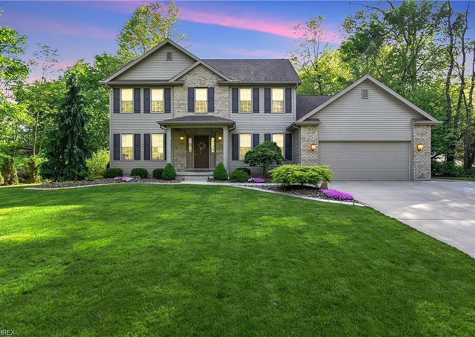 1st image of 2268 Crestmont Dr