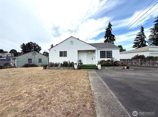 11829 76 Avenue S, Seattle, WA 98178